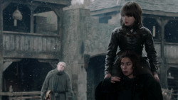 extant_GameOfThrones_1x10-FireAndBlood_0215