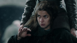 extant_GameOfThrones_1x10-FireAndBlood_0231