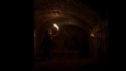 extant_GameOfThrones_1x10-FireAndBlood_0243