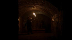 extant_GameOfThrones_1x10-FireAndBlood_0244
