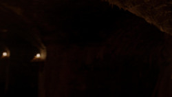 extant_GameOfThrones_1x10-FireAndBlood_0258