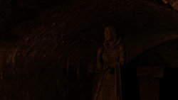 extant_GameOfThrones_1x10-FireAndBlood_0263