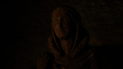extant_GameOfThrones_1x10-FireAndBlood_0273