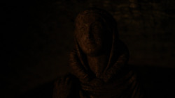 extant_GameOfThrones_1x10-FireAndBlood_0274
