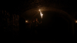 extant_GameOfThrones_1x10-FireAndBlood_0286