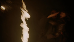 extant_GameOfThrones_1x10-FireAndBlood_0302