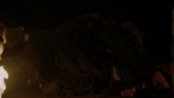 extant_GameOfThrones_1x10-FireAndBlood_0307
