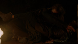 extant_GameOfThrones_1x10-FireAndBlood_0309