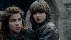 extant_GameOfThrones_1x10-FireAndBlood_0400
