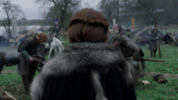 extant_GameOfThrones_1x10-FireAndBlood_0425