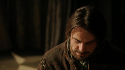 extant_GameOfThrones_1x10-FireAndBlood_0730