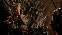 extant_GameOfThrones_1x10-FireAndBlood_0751