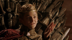 extant_GameOfThrones_1x10-FireAndBlood_0823