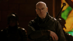 extant_GameOfThrones_1x10-FireAndBlood_0842