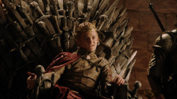 extant_GameOfThrones_1x10-FireAndBlood_0856