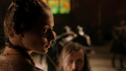 extant_GameOfThrones_1x10-FireAndBlood_0904