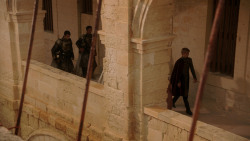 extant_GameOfThrones_1x10-FireAndBlood_0924