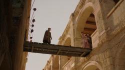 extant_GameOfThrones_1x10-FireAndBlood_0953