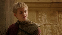 extant_GameOfThrones_1x10-FireAndBlood_0994