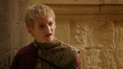 extant_GameOfThrones_1x10-FireAndBlood_0995