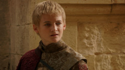 extant_GameOfThrones_1x10-FireAndBlood_1023