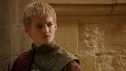 extant_GameOfThrones_1x10-FireAndBlood_1032