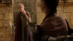 extant_GameOfThrones_1x10-FireAndBlood_1063