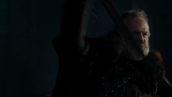 extant_GameOfThrones_1x10-FireAndBlood_1348