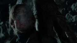 extant_GameOfThrones_1x10-FireAndBlood_1667