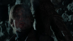 extant_GameOfThrones_1x10-FireAndBlood_1668