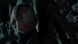 extant_GameOfThrones_1x10-FireAndBlood_1669