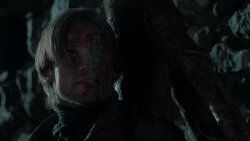 extant_GameOfThrones_1x10-FireAndBlood_1672