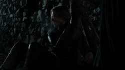 extant_GameOfThrones_1x10-FireAndBlood_1699