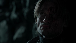 extant_GameOfThrones_1x10-FireAndBlood_1729