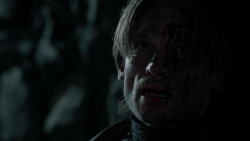 extant_GameOfThrones_1x10-FireAndBlood_1730