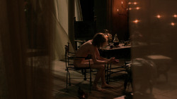 extant_GameOfThrones_1x10-FireAndBlood_1808