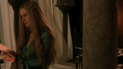 extant_GameOfThrones_1x10-FireAndBlood_1823