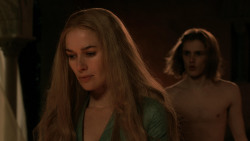 extant_GameOfThrones_1x10-FireAndBlood_1834