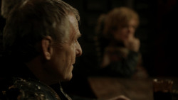 extant_GameOfThrones_1x10-FireAndBlood_1909