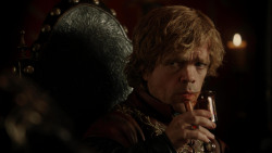 extant_GameOfThrones_1x10-FireAndBlood_2033