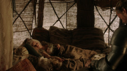 extant_GameOfThrones_1x10-FireAndBlood_2234