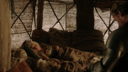 extant_GameOfThrones_1x10-FireAndBlood_2235