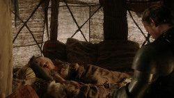 extant_GameOfThrones_1x10-FireAndBlood_2237