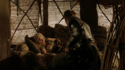 extant_GameOfThrones_1x10-FireAndBlood_2252