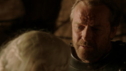 extant_GameOfThrones_1x10-FireAndBlood_2314