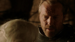extant_GameOfThrones_1x10-FireAndBlood_2328