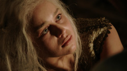 extant_GameOfThrones_1x10-FireAndBlood_2330