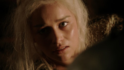 extant_GameOfThrones_1x10-FireAndBlood_2348