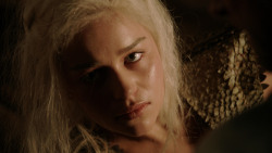 extant_GameOfThrones_1x10-FireAndBlood_2365