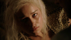 extant_GameOfThrones_1x10-FireAndBlood_2366